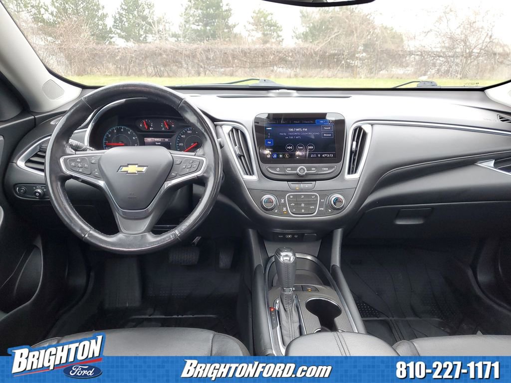 Used 2020 Chevrolet Malibu LT w/ Leather Package image 13