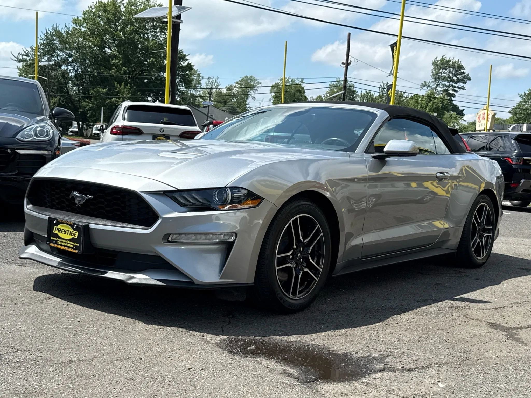 Used 2022 Ford Mustang Premium image 9
