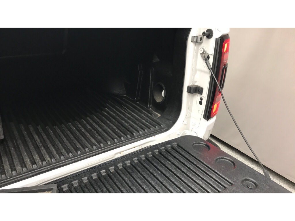 Used 2023 RAM 1500 Big Horn AWD/4WD image 4