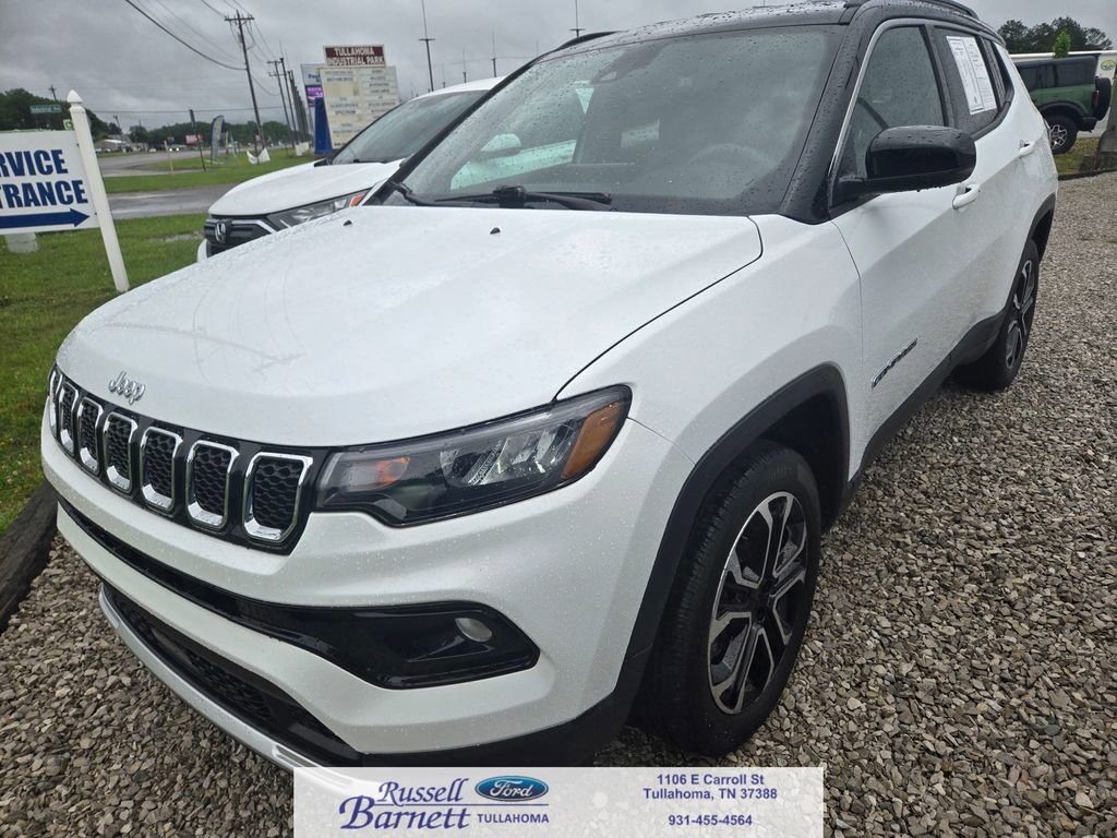 Used 2023 Jeep Compass Limited AWD/4WD image 1