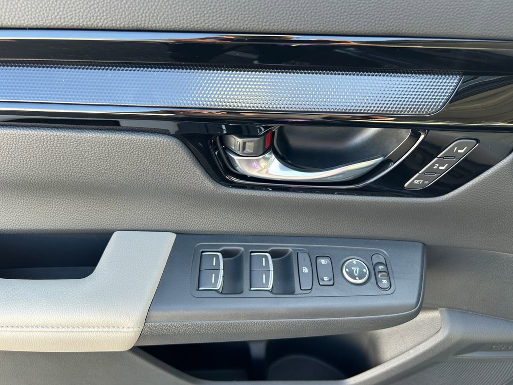Used 2026 Honda CR-V EX-L image 27