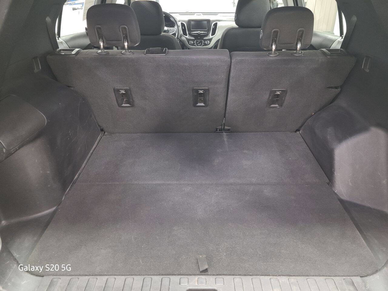 Used 2018 Chevrolet Equinox LS image 19