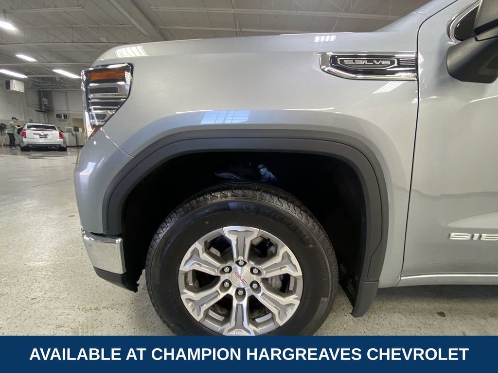 Used 2025 GMC Sierra 1500 SLT image 41
