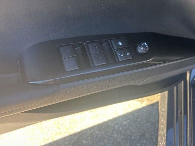 Used 2025 Toyota Camry LE image 25