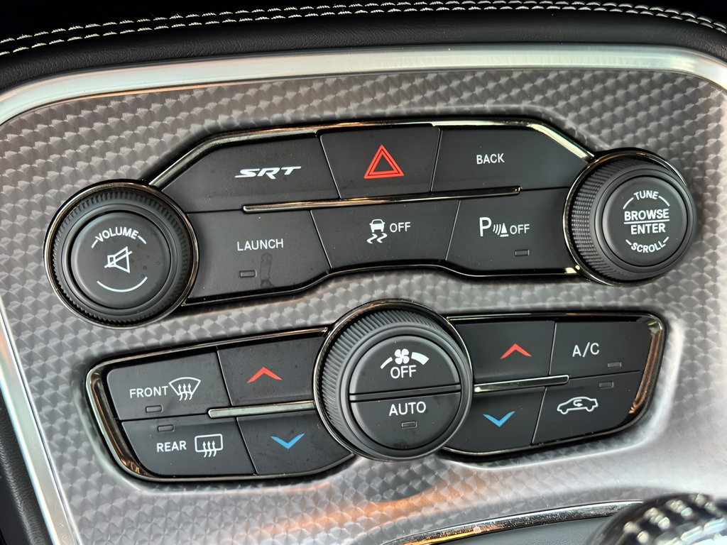Used 2016 Dodge Challenger SRT Hellcat RWD image 26