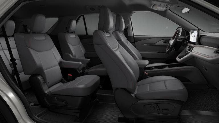 New 2026 Ford Explorer Active AWD/4WD image 5
