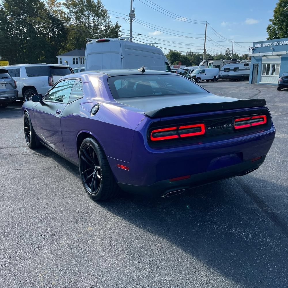 Used 2018 Dodge Challenger T/A RWD image 4