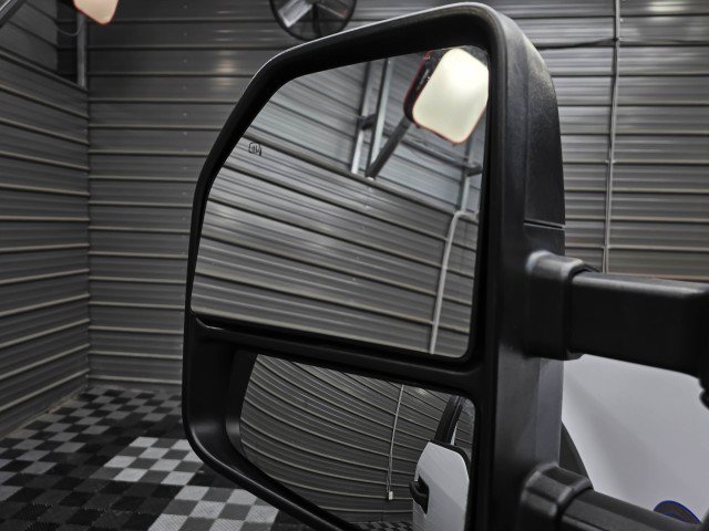 Used 2021 Ford F550 Luxury RWD image 30