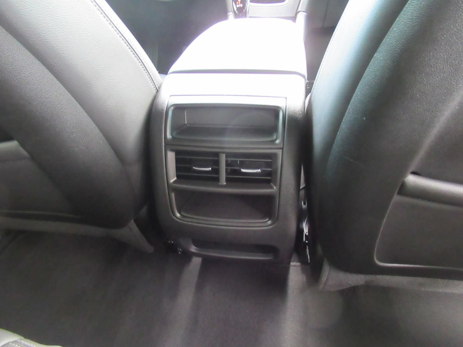 Used 2022 Cadillac XT5 Luxury AWD/4WD image 30