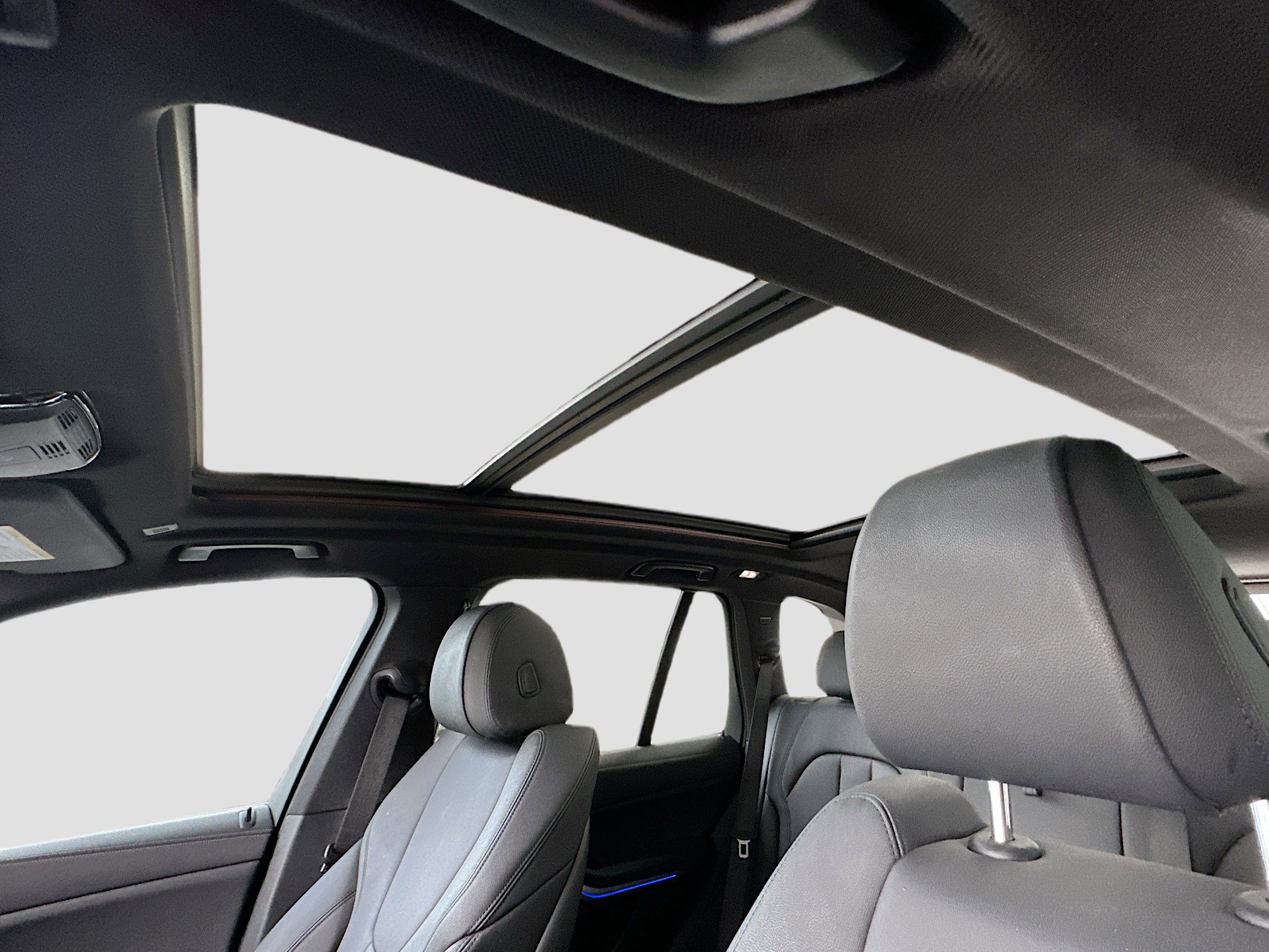 Used 2021 BMW X5 sDrive40i w/ Premium Package image 23