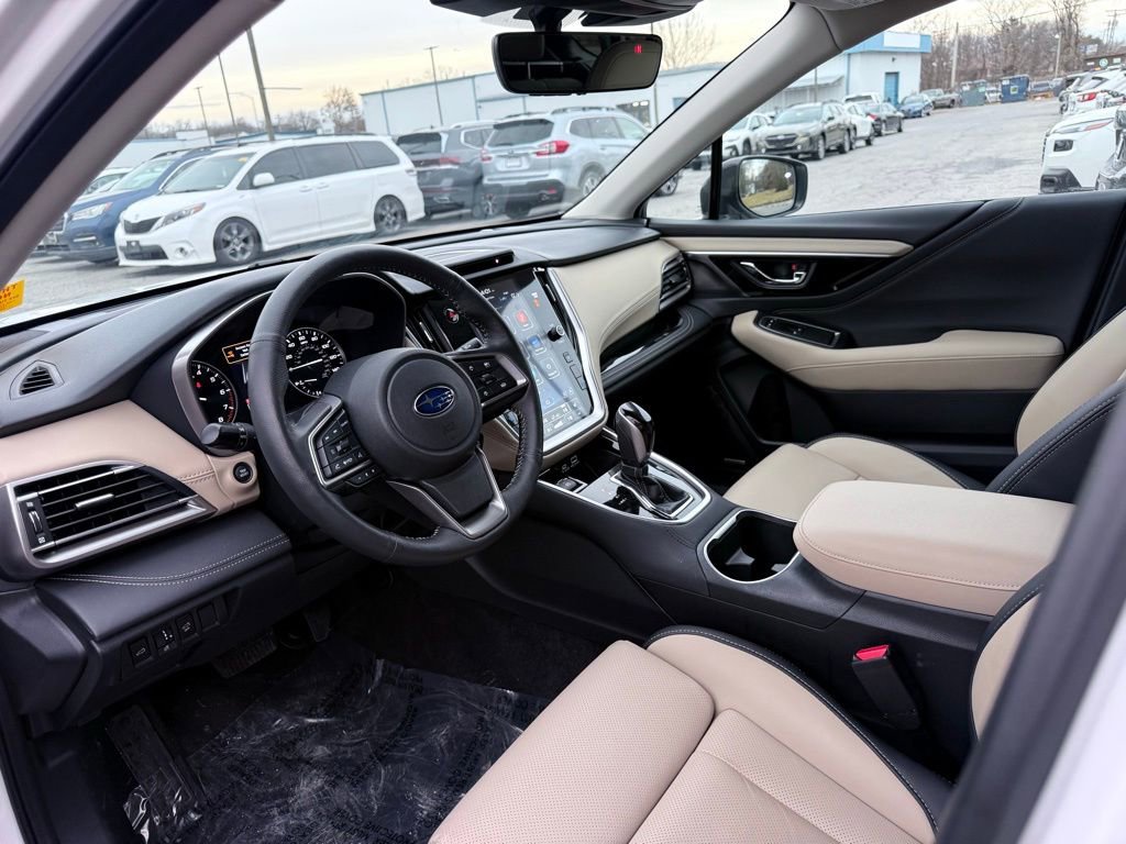 Certified 2025 Subaru Outback Limited image 9
