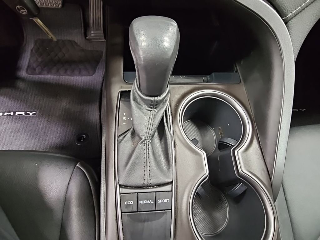 Used 2023 Toyota Camry SE image 20