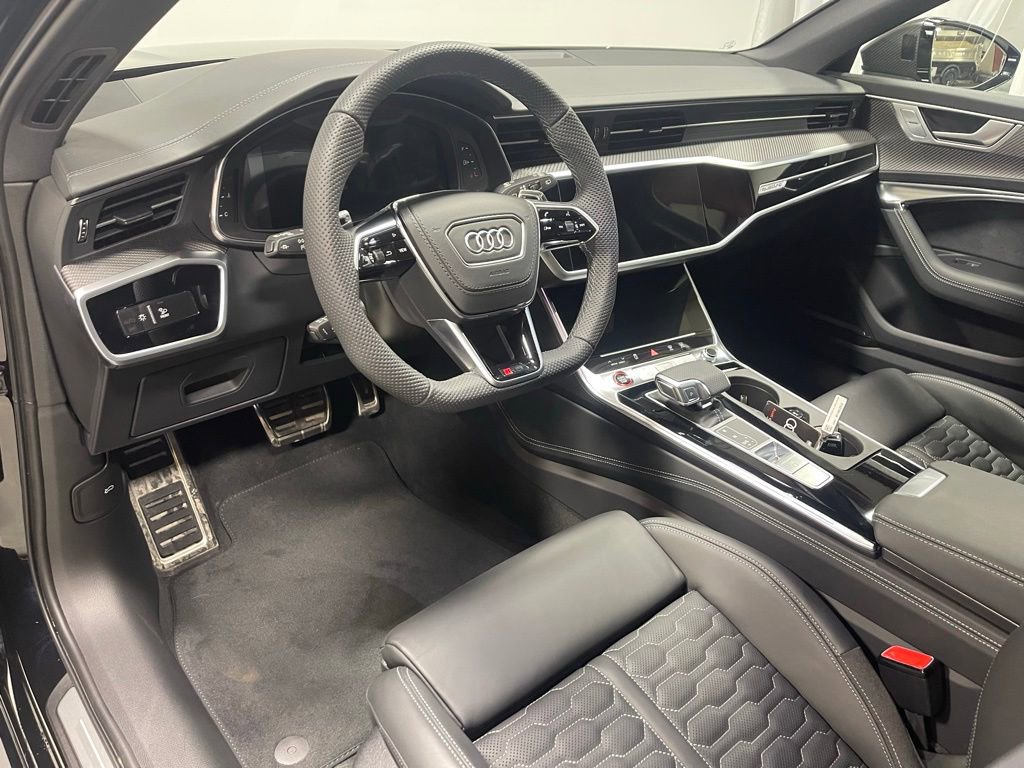 Used 2025 Audi RS 6 performance image 21