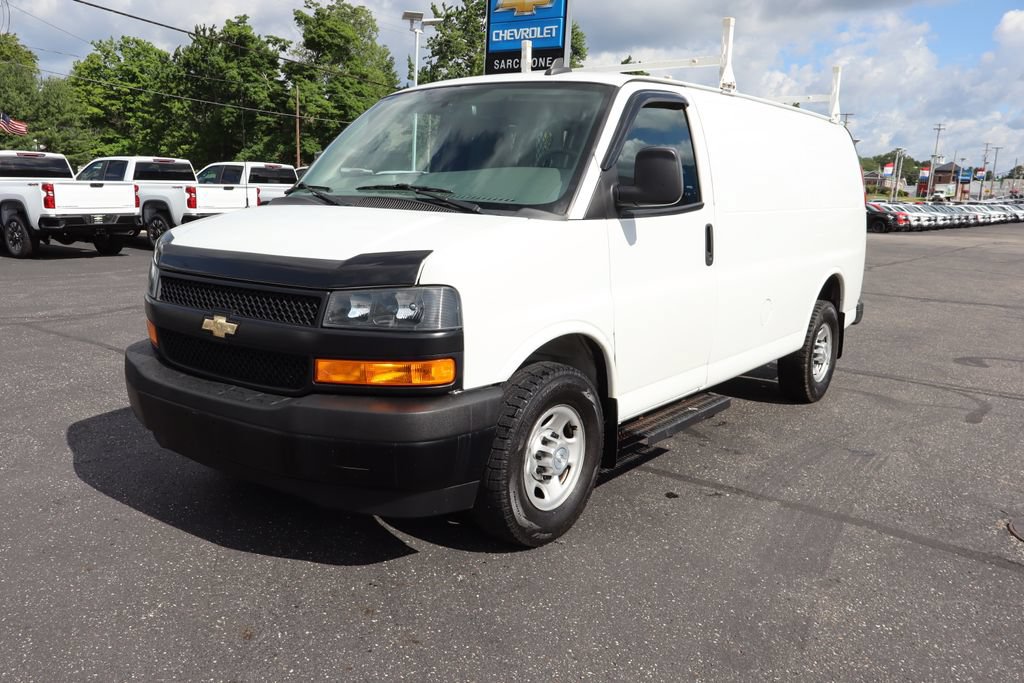 Used 2019 Chevrolet Express 2500 w/ Driver Convenience Package RWD image 22