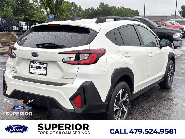 Used 2025 Subaru Crosstrek 2.5i Premium AWD/4WD image 3