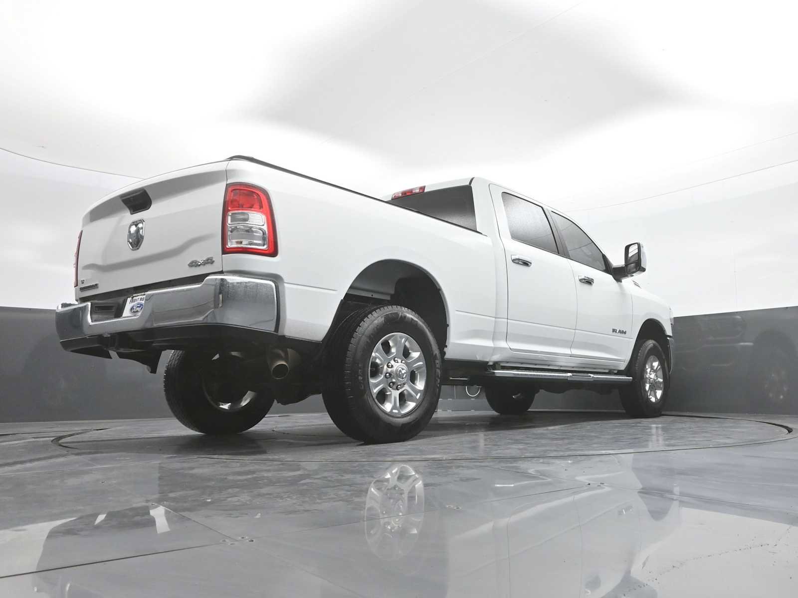 Used 2024 RAM 2500 Big Horn AWD/4WD image 41