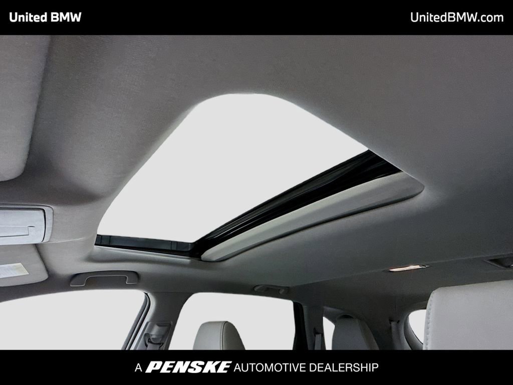 Used 2017 Acura MDX SH-AWD w/ Technology Package image 12