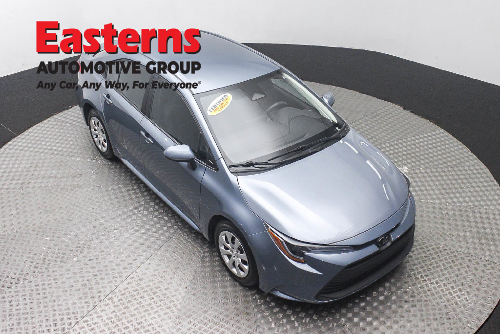 Used 2024 Toyota Corolla LE FWD image 4