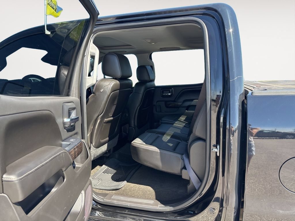 Used 2015 GMC Sierra 3500 Denali w/ Duramax Plus Package AWD/4WD image 26