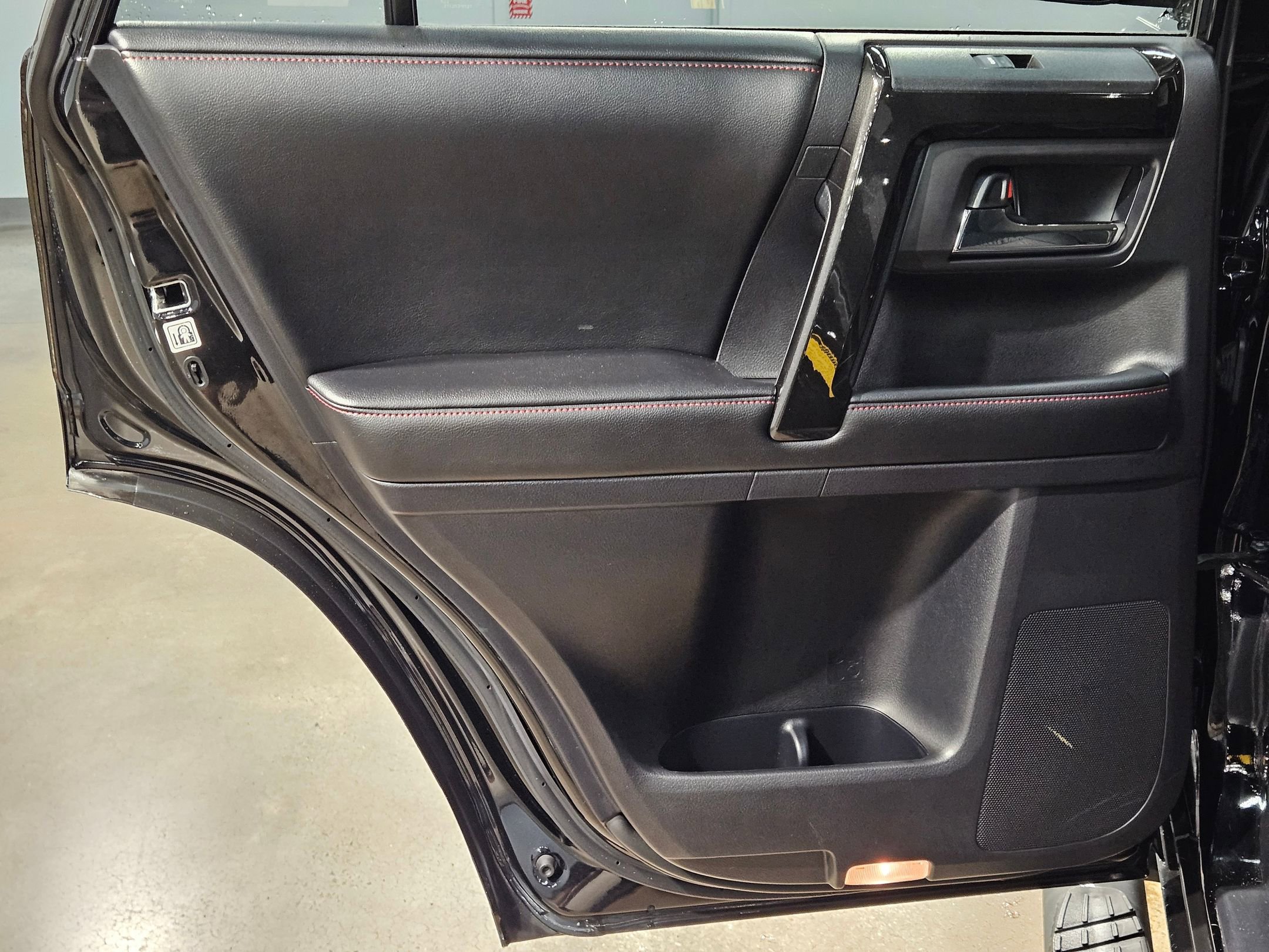 Used 2015 Toyota 4Runner Trail AWD/4WD image 32