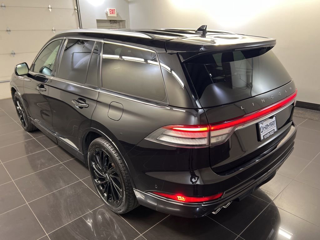 Used 2021 Lincoln Aviator Reserve w/ Equipment Group 210A AWD/4WD image 4