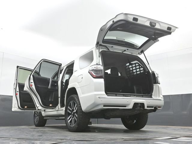 Used 2016 Toyota 4Runner Limited image 58