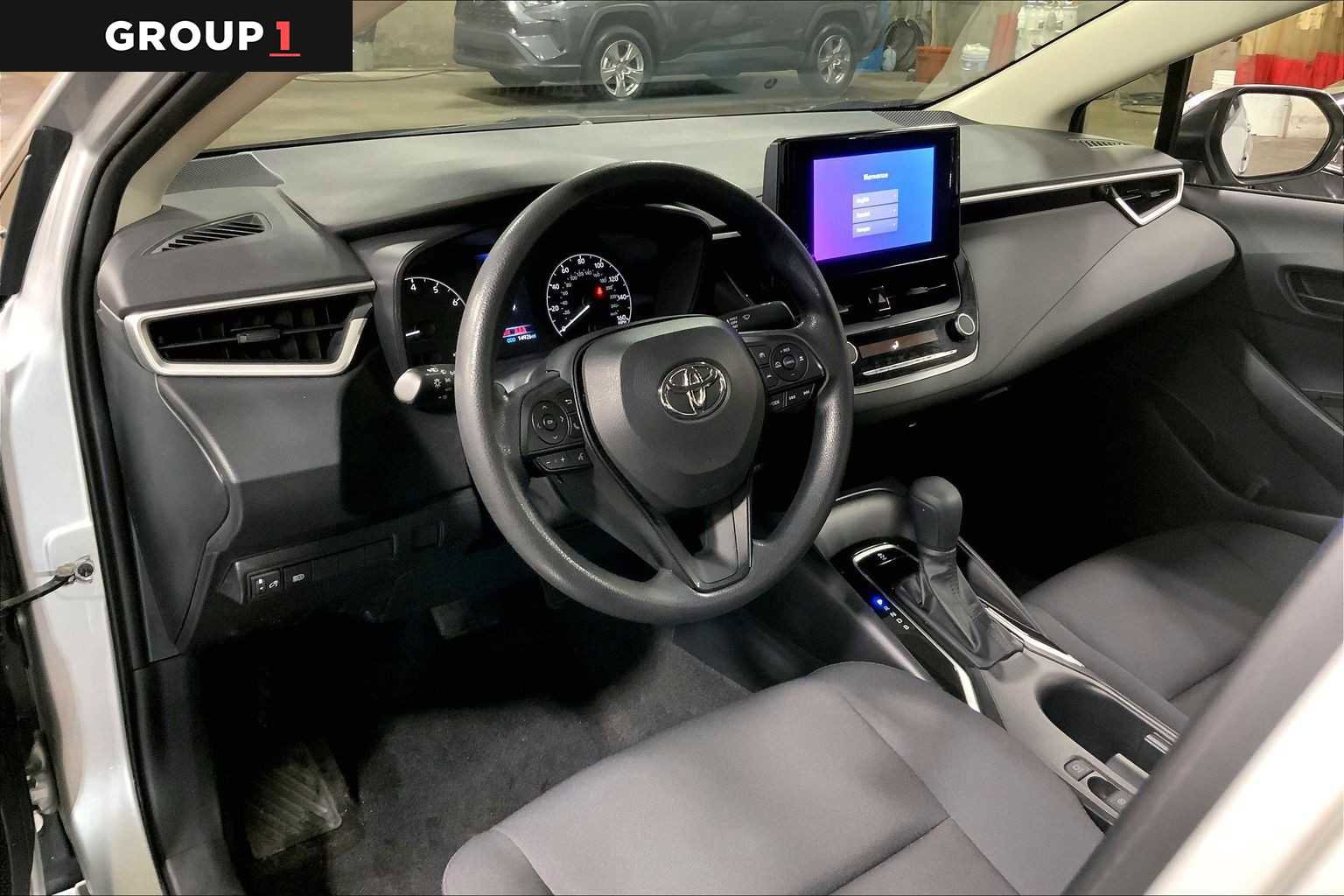 Used 2023 Toyota Corolla LE w/ Carpet Mat Package (TMS) FWD image 18