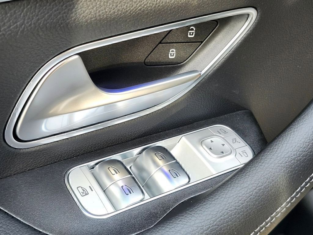 Certified 2026 Mercedes-Benz GLE 450 4MATIC image 18