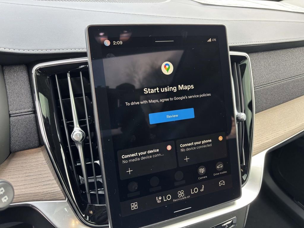 New 2026 Volvo XC90 B6 Plus image 20