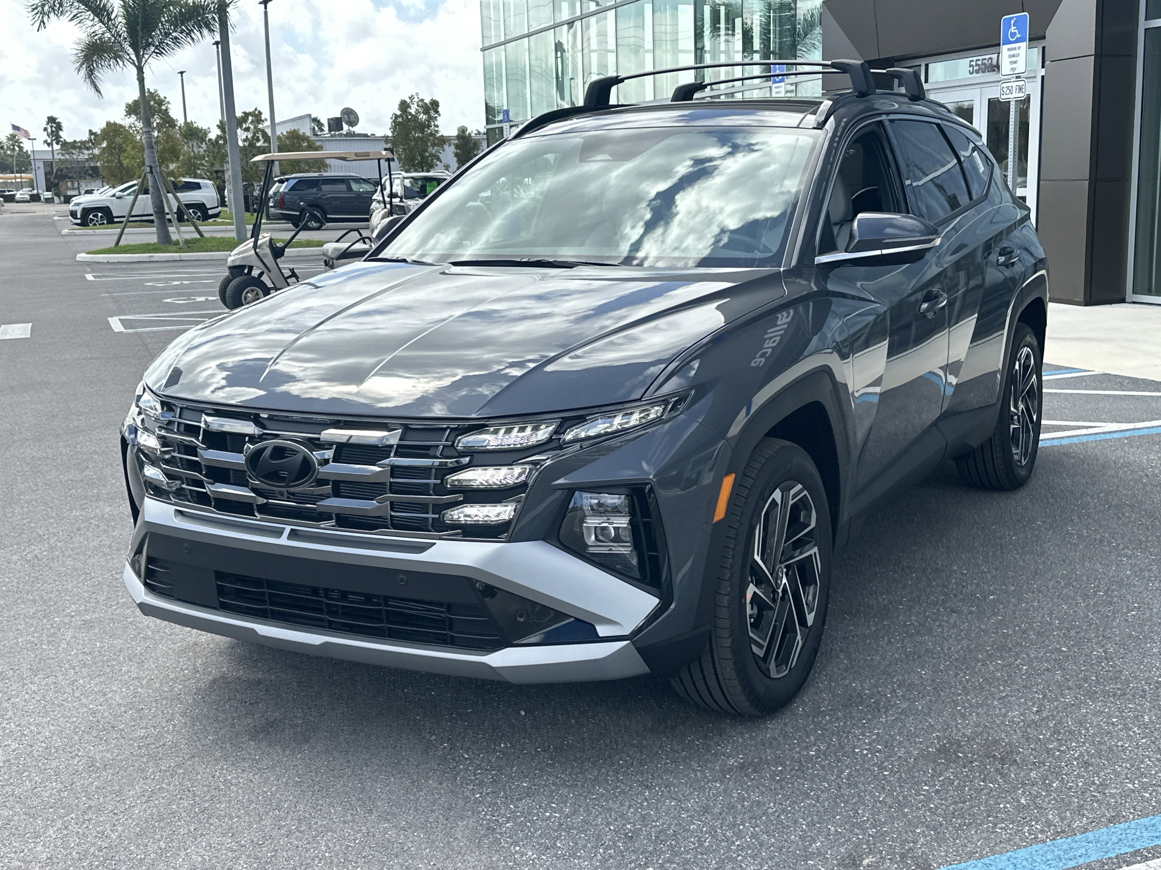 New 2026 Hyundai Tucson Limited AWD/4WD image 3