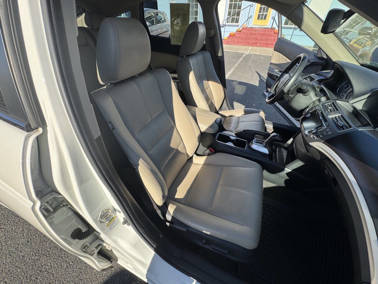 Used 2014 Honda Crosstour EX-L image 31