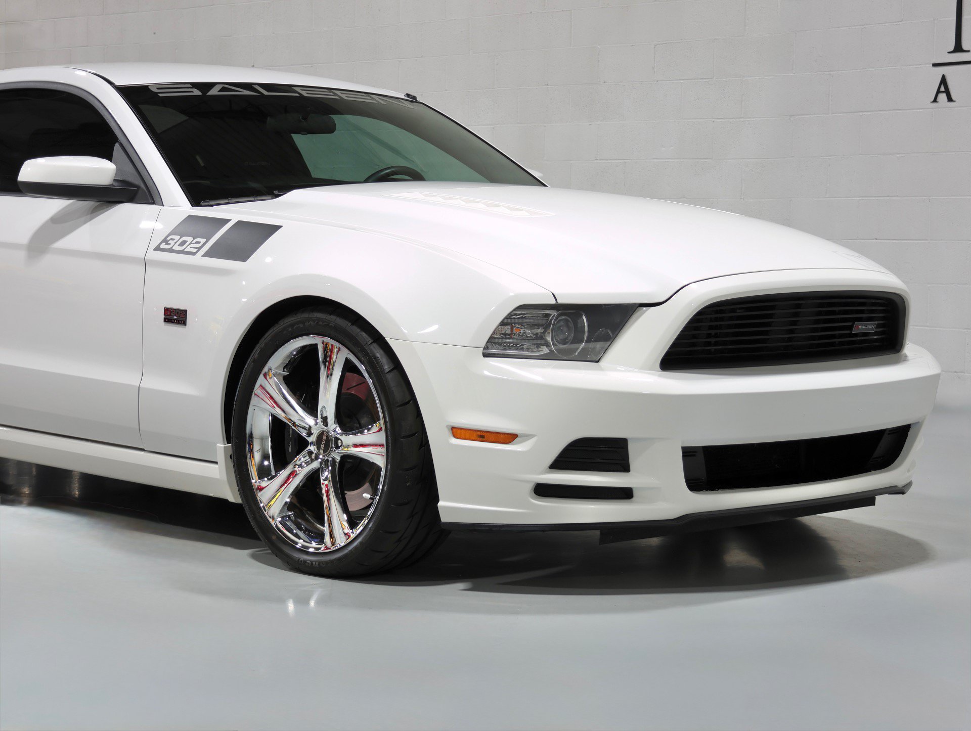 Used 2013 Ford Mustang GT RWD image 21