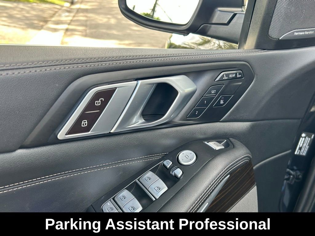 Used 2024 BMW X7 xDrive40i image 26