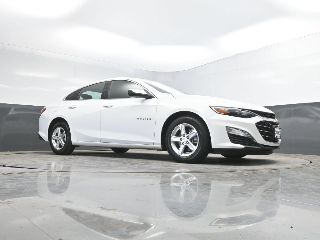 Used 2024 Chevrolet Malibu LT FWD image 31