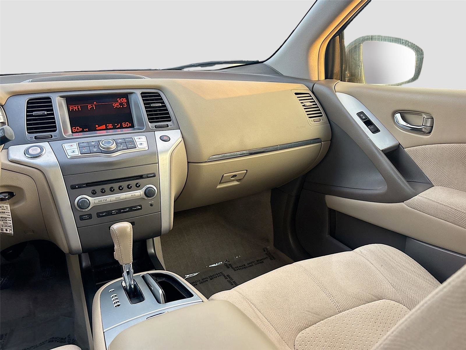 Used 2013 Nissan Murano S image 21