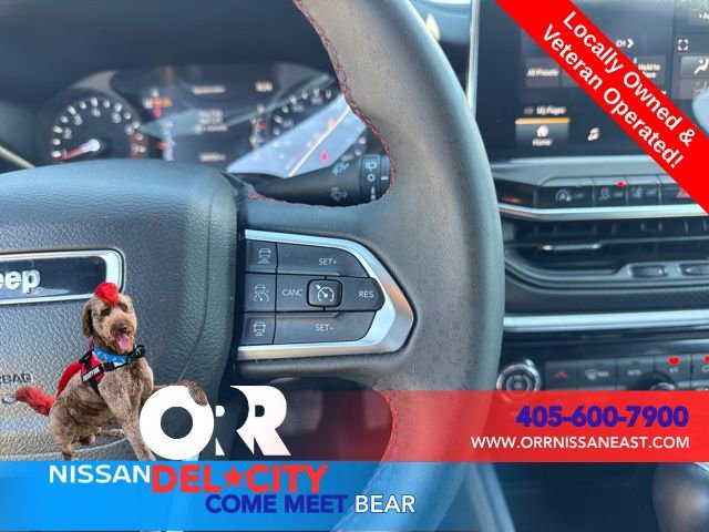 Used 2025 Jeep Compass Trailhawk image 18