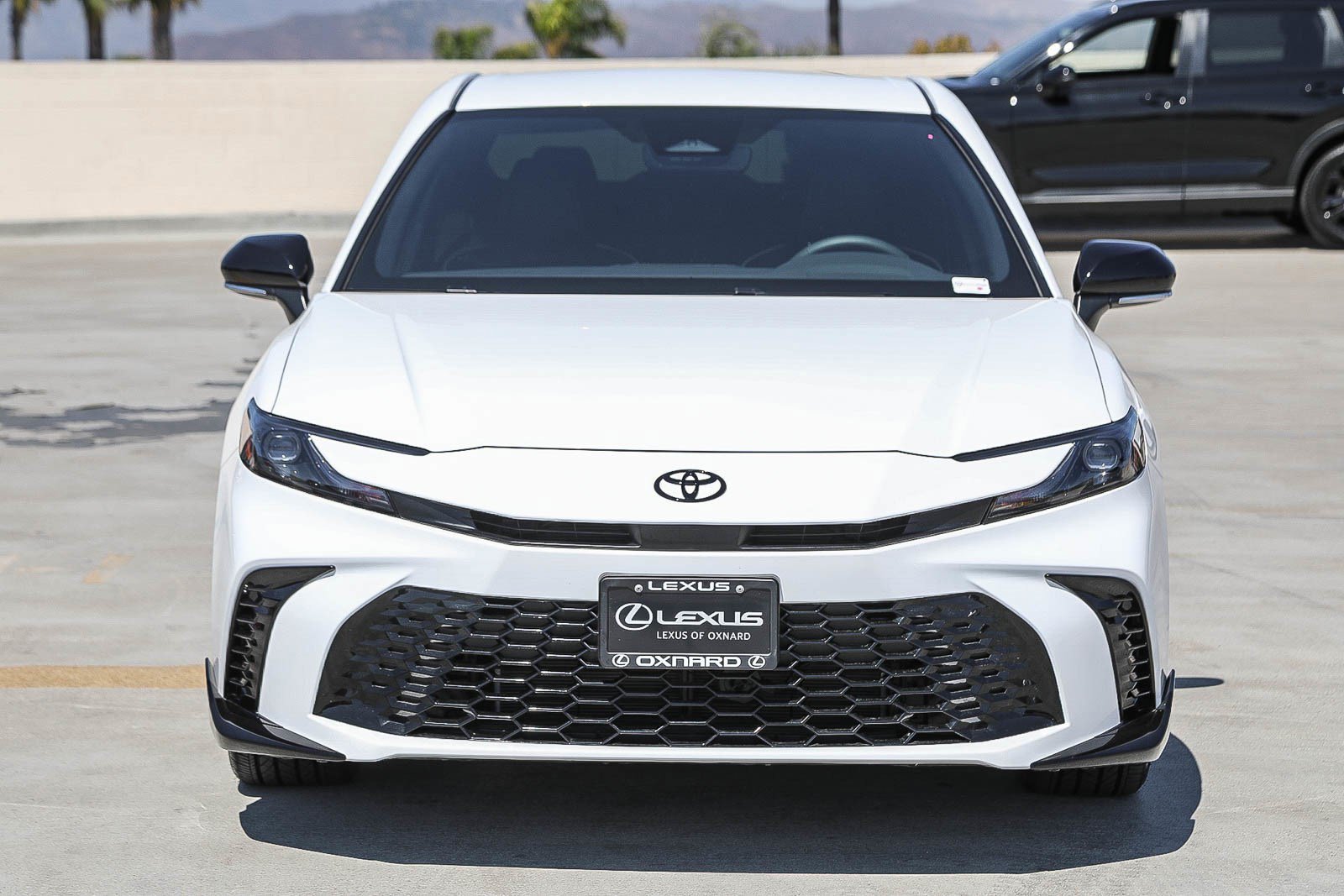 Used 2026 Toyota Camry Hybrid w/ Convenience Package FWD image 2