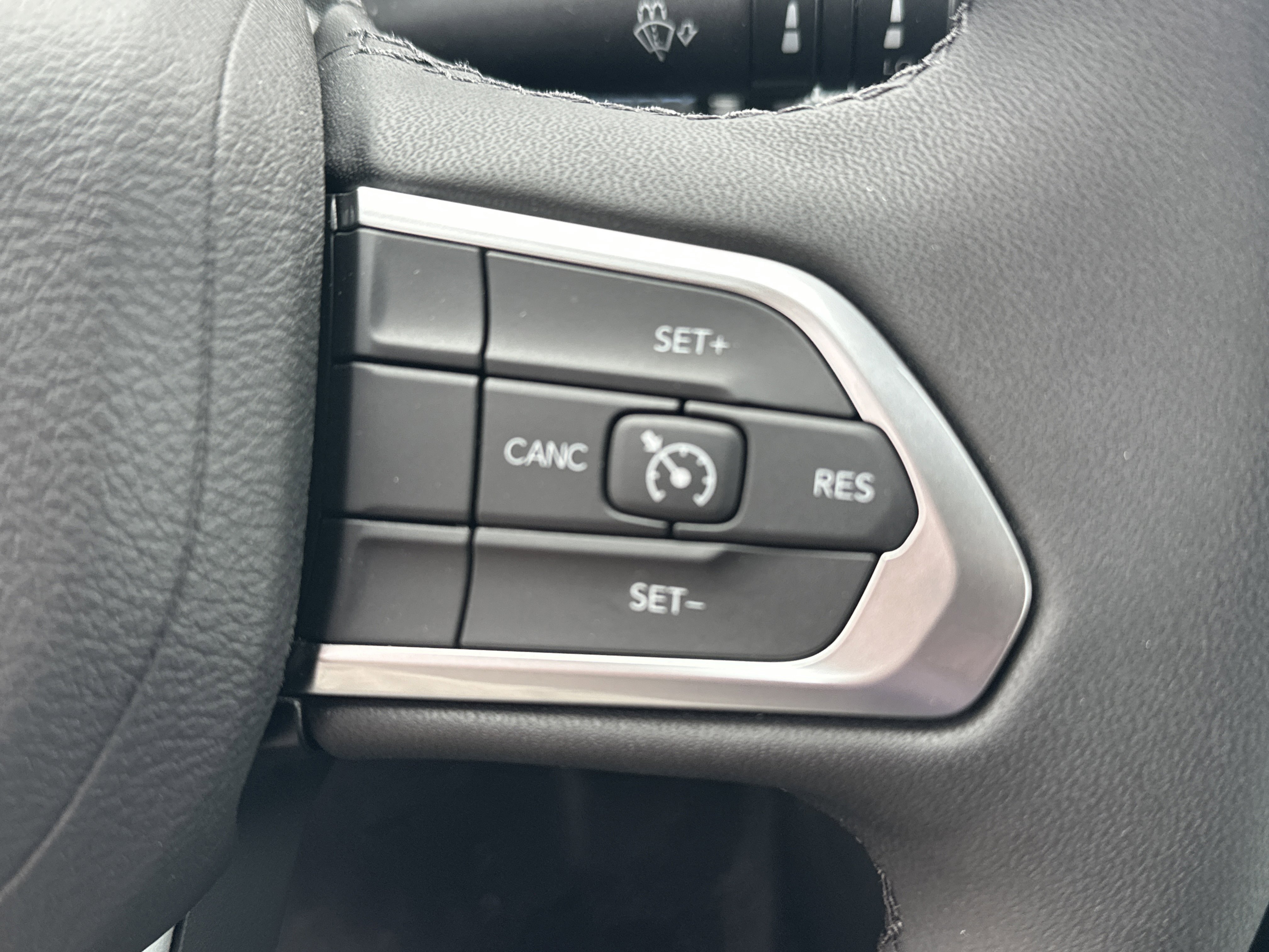 New 2026 Jeep Compass Latitude image 24