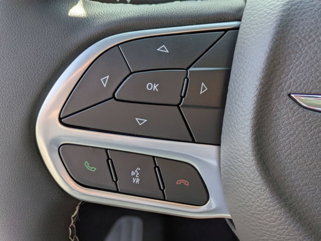 New 2026 Chrysler Pacifica Limited FWD image 18
