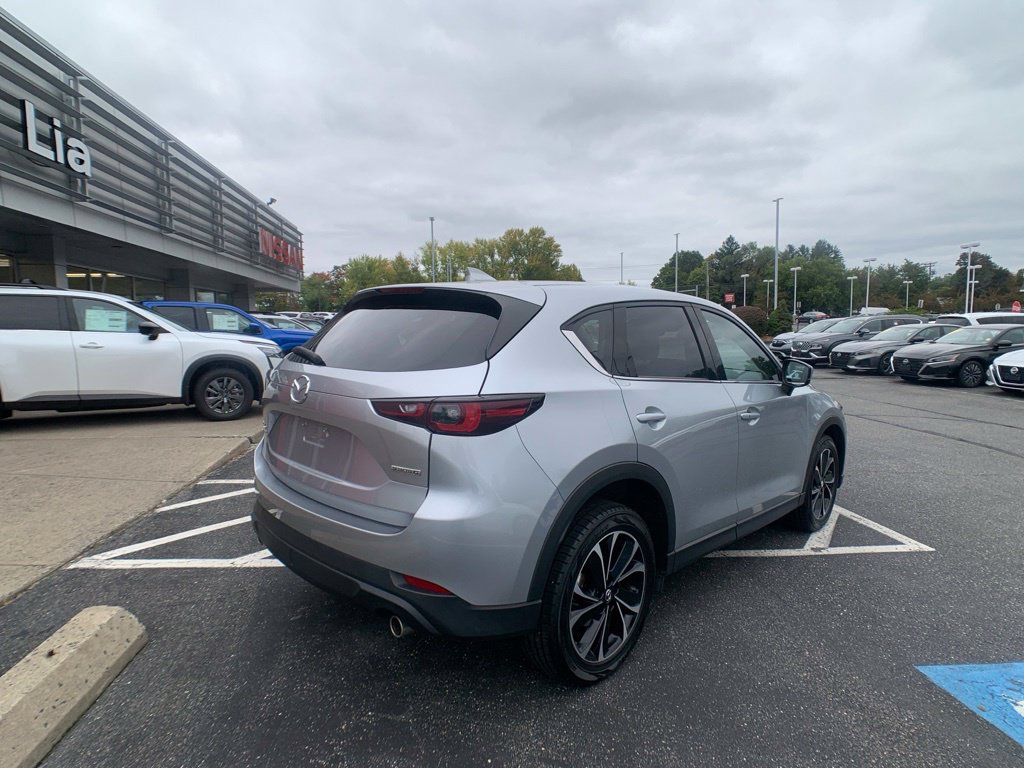 Used 2023 MAZDA CX-5 AWD 2.5 S w/ Premium Package image 3