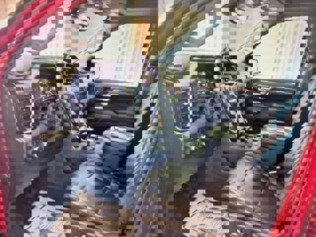 Used 2022 GMC Sierra 1500 Denali w/ Denali Reserve Package image 5