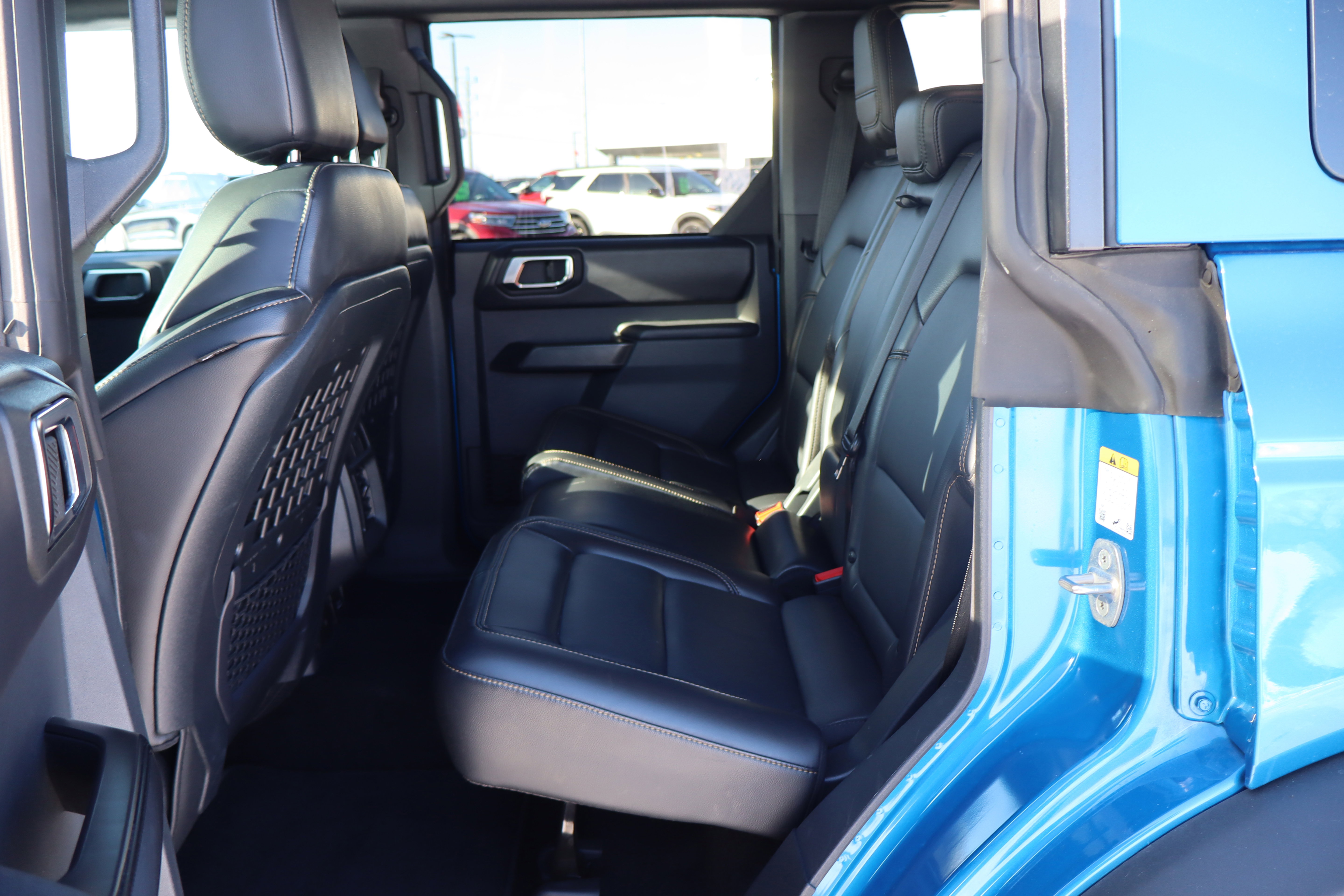 Used 2025 Ford Bronco Badlands AWD/4WD image 10