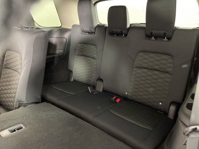 Used 2024 Nissan Pathfinder SV image 48