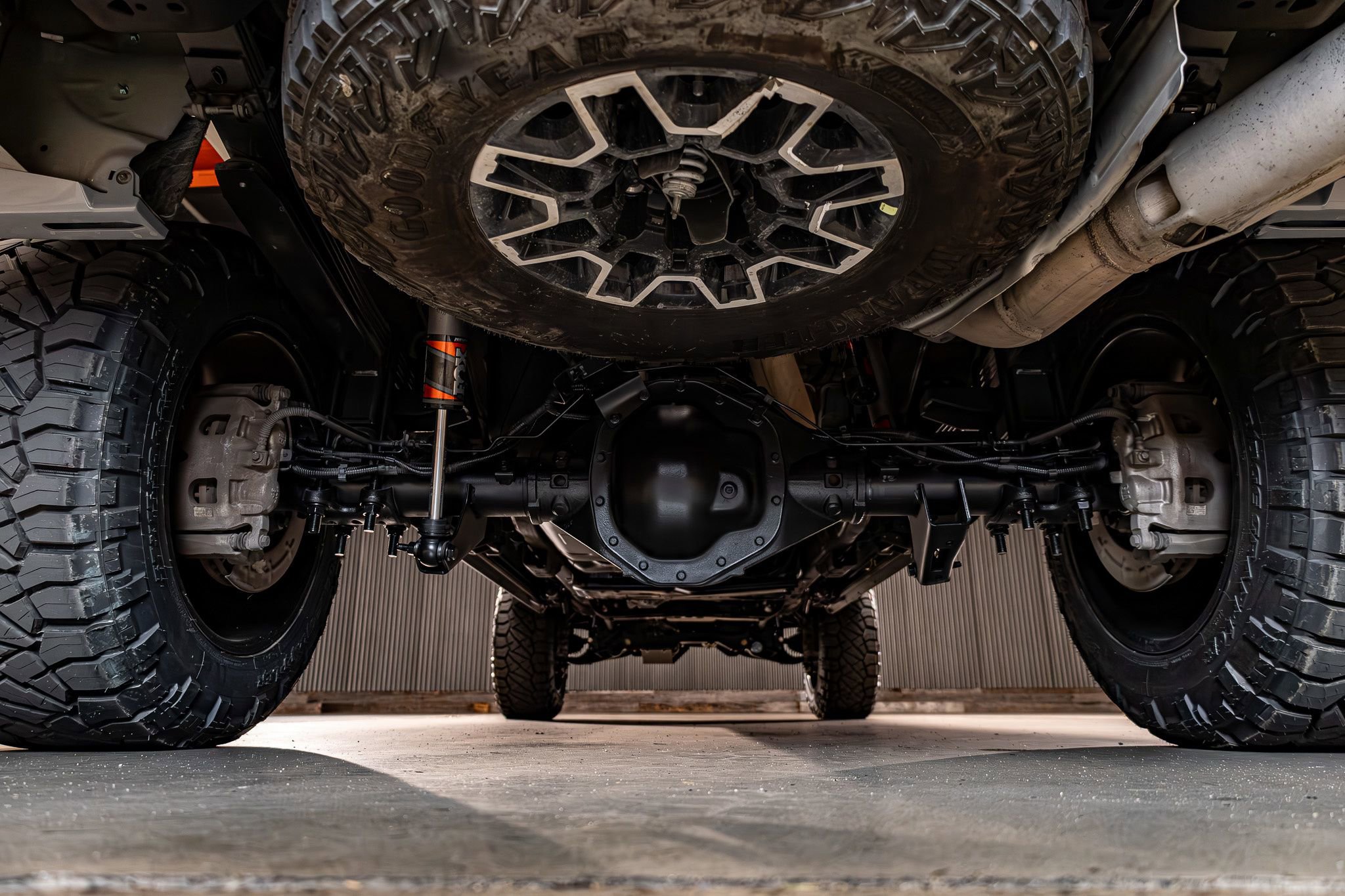 Used 2025 GMC Sierra 2500 AT4X image 15