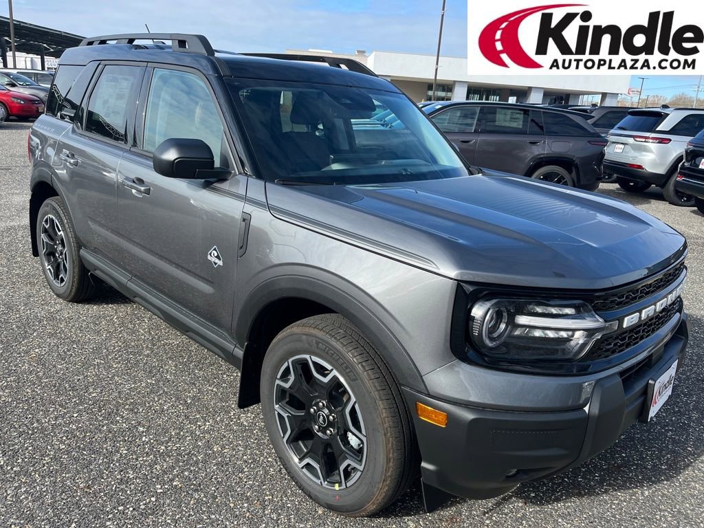 New 2025 Ford Bronco Sport Outer Banks w/ Topo Graphic Package image 1