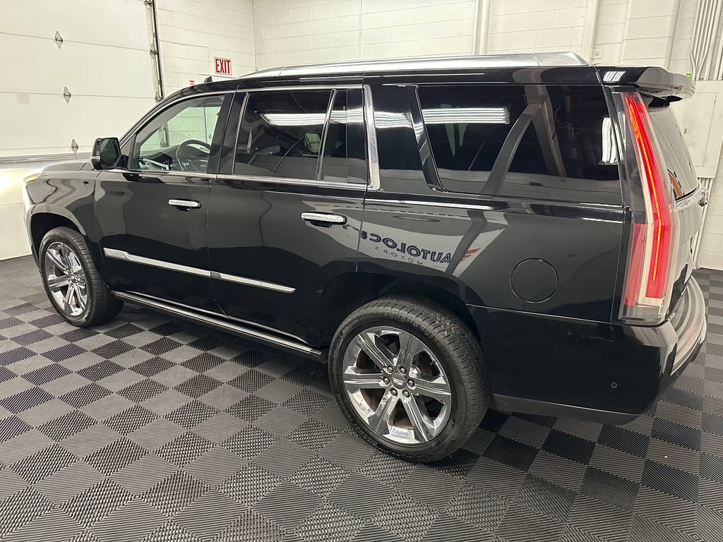 Used 2017 Cadillac Escalade Platinum AWD/4WD image 6