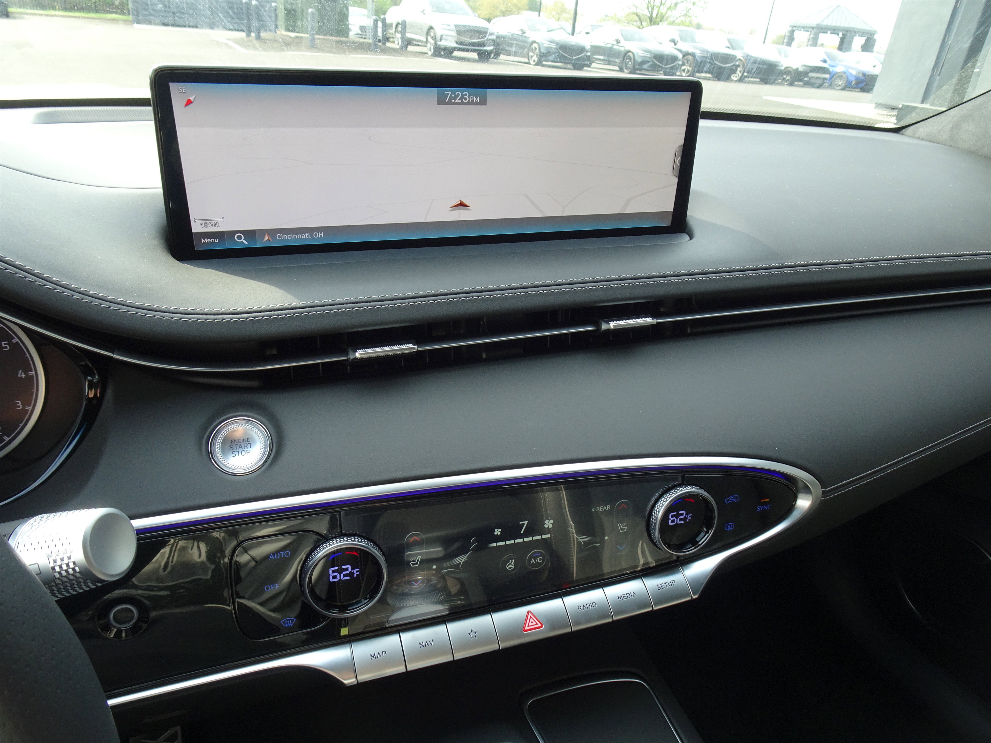 New 2025 Genesis GV70 3.5T Sport w/ Sport Advanced Package image 16