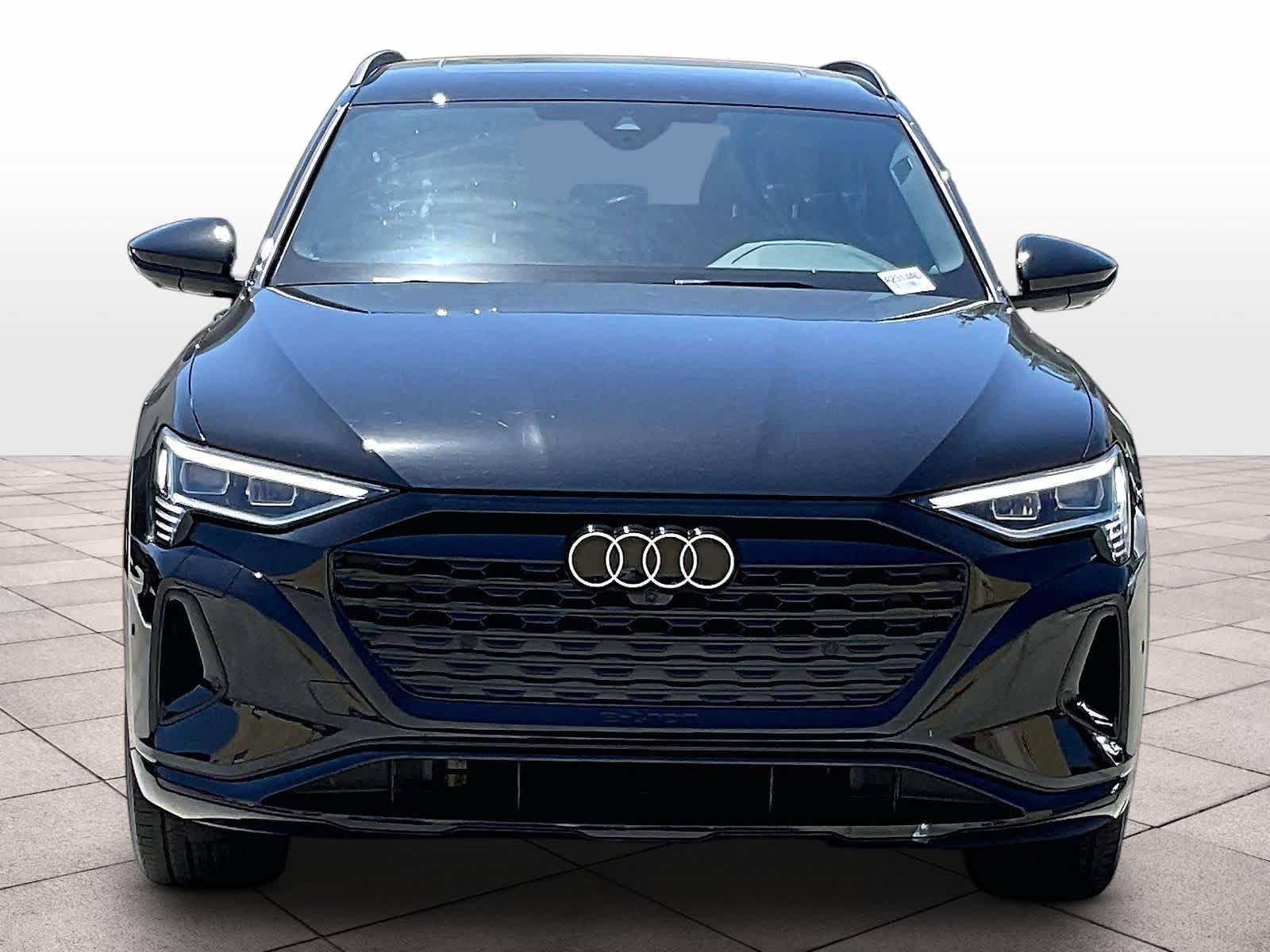 Certified 2024 Audi Q8 e-tron Premium Plus w/ Premium Plus Package AWD/4WD image 3