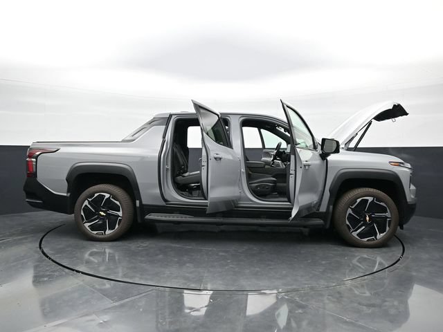 New 2026 Chevrolet Silverado EV LT AWD/4WD image 43