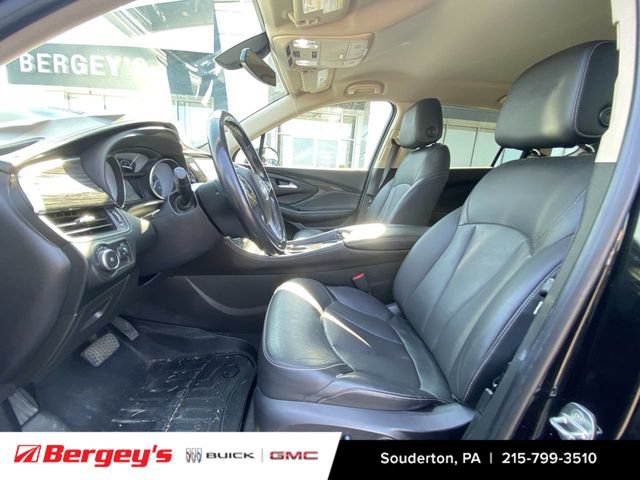 Used 2017 Buick Envision Essence FWD image 8